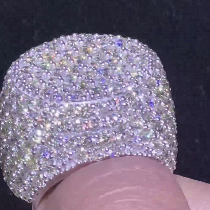 Moissanite Three-dimensional Oval Diamond Ring