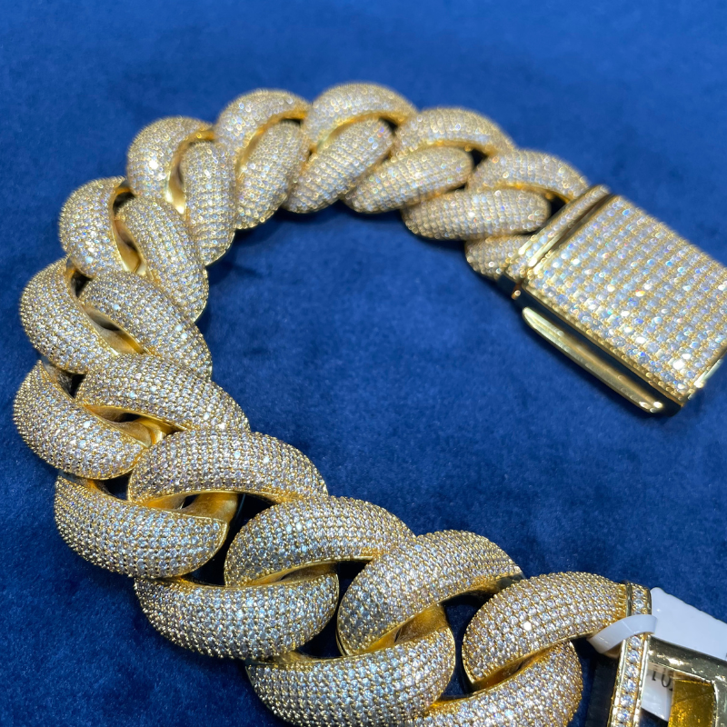 25mm Moissanite Full of Diamond Bubble Cuban Bracelet