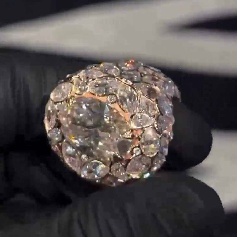 Moissanite Brilliant Dove Egg Ring