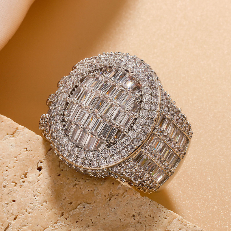 Moissanite Trendtide Trapezoid Square Diamond Close Disc Ring