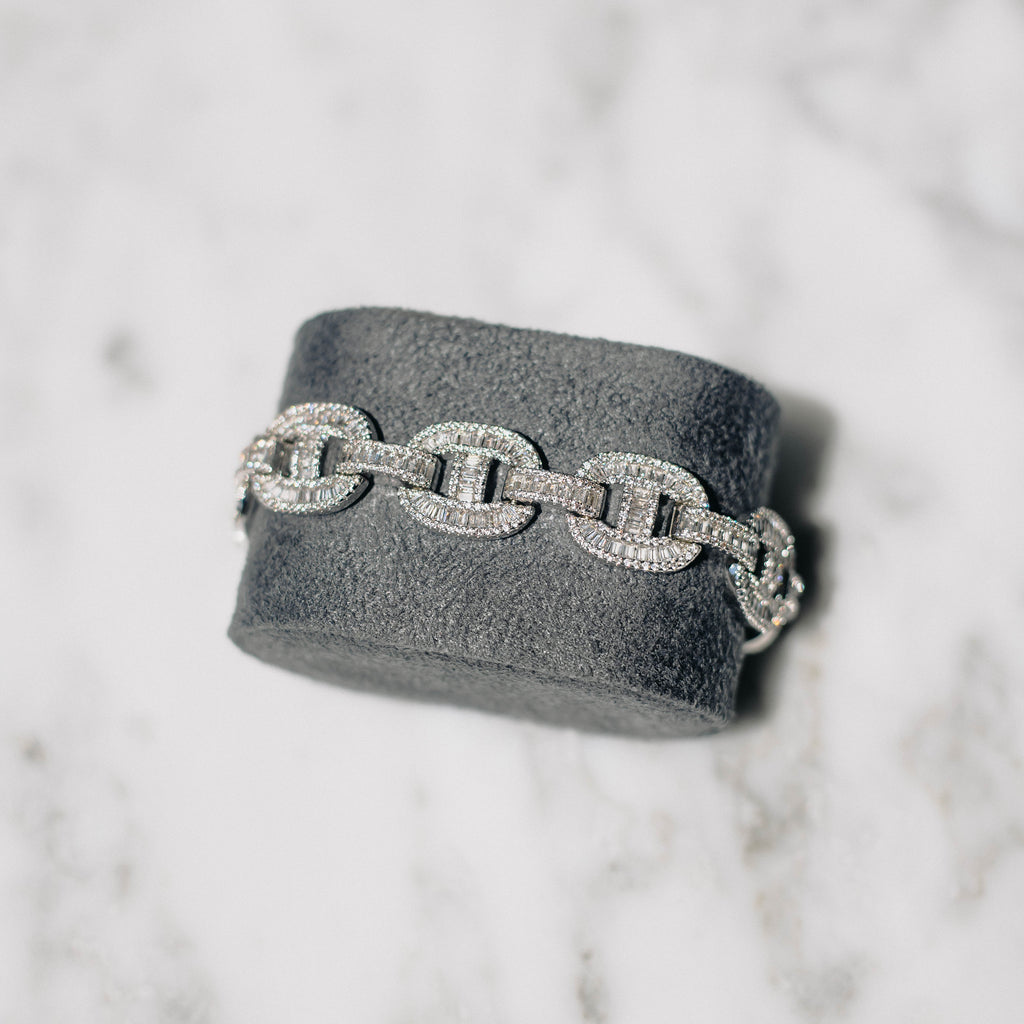 15mm Moissanite Baguette Mariner Bracelet White Gold