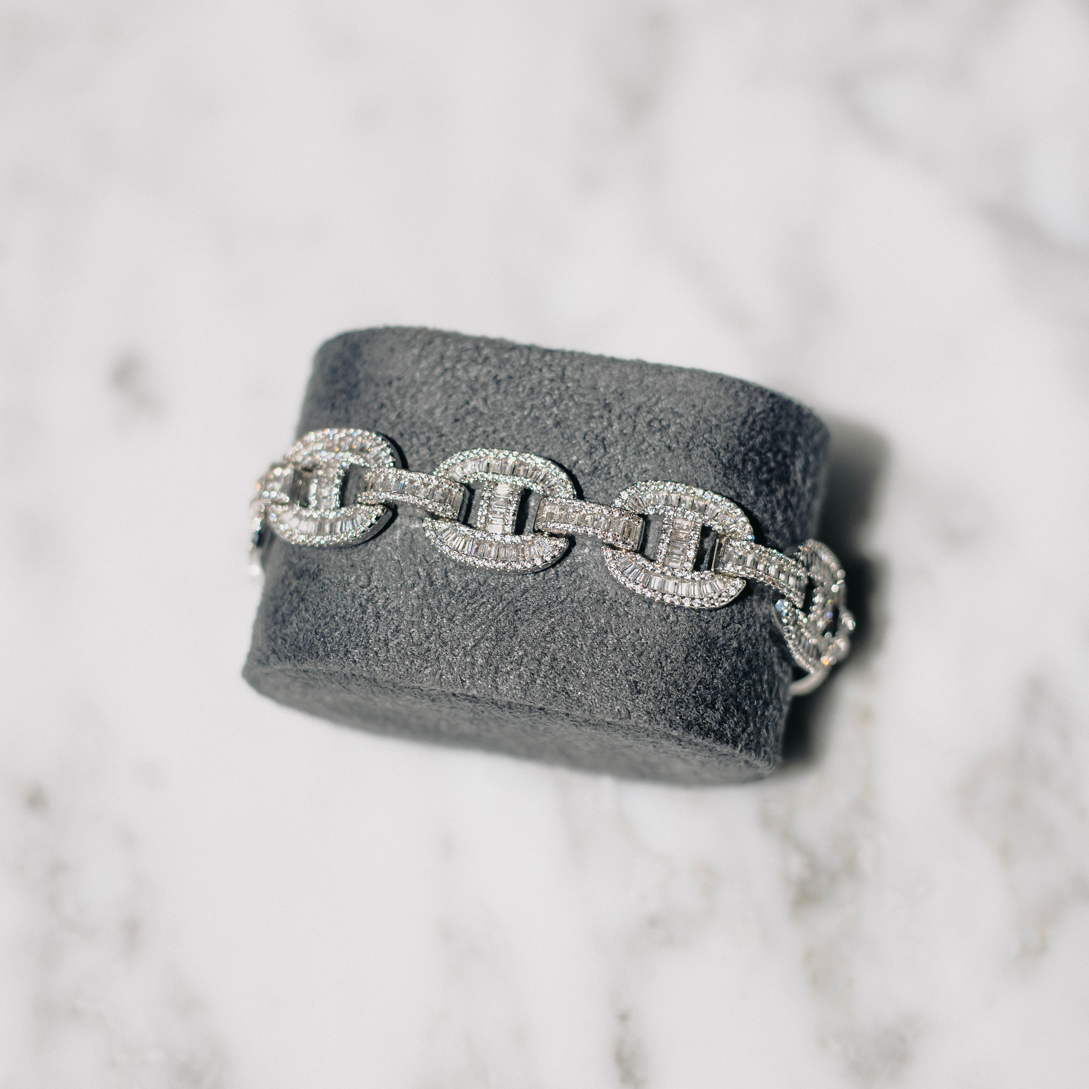 15mm Moissanite Baguette Mariner Bracelet White Gold