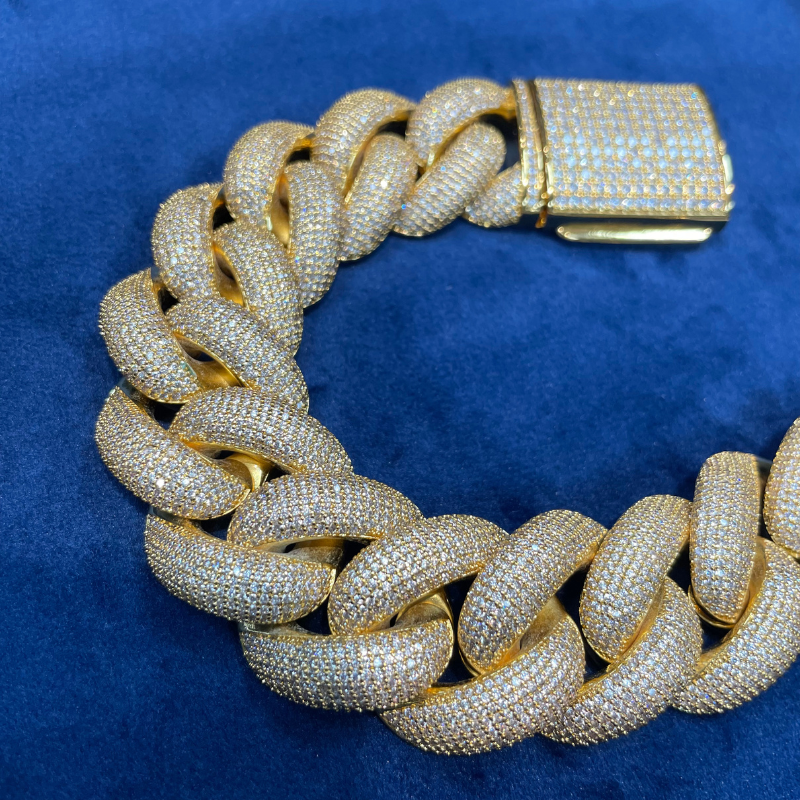 25mm Moissanite Full of Diamond Bubble Cuban Bracelet