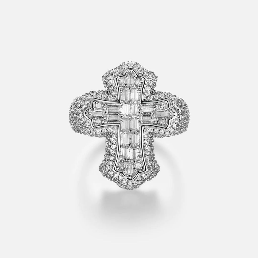 Street Style | Baguette Cross Ring