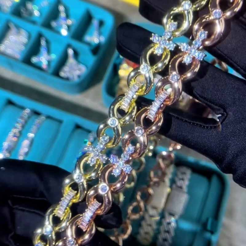 16mm Infinity Cross Shine Moissanite Chain