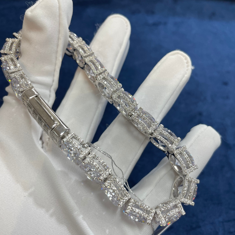 10mm Diamond Design Tennis Bracelet