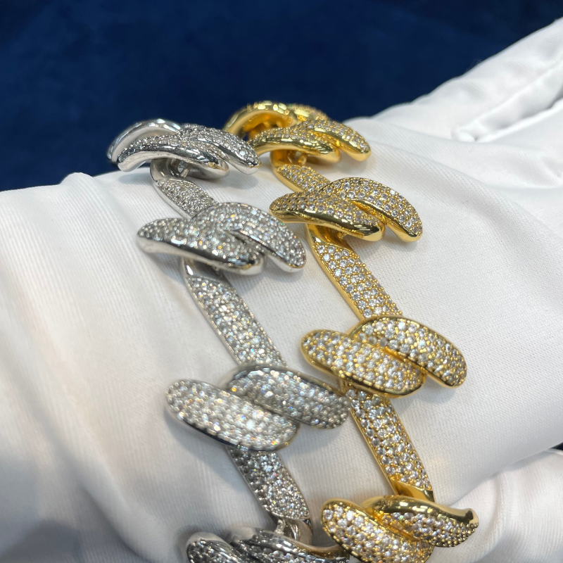 Moissanite Simple Infinity Wrap Chain