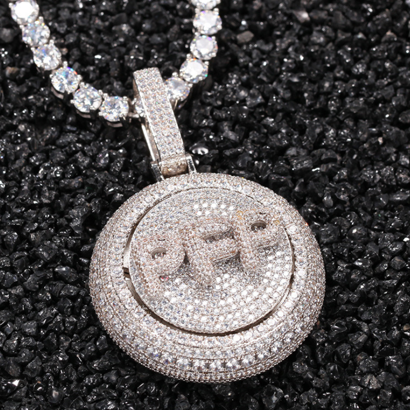 Moissanite Creative Custom Letter Rotating Circular Pendant