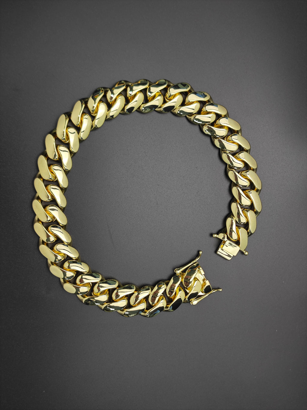 22mm Miami Cuban Link Chain Bracelet in 14K Gold