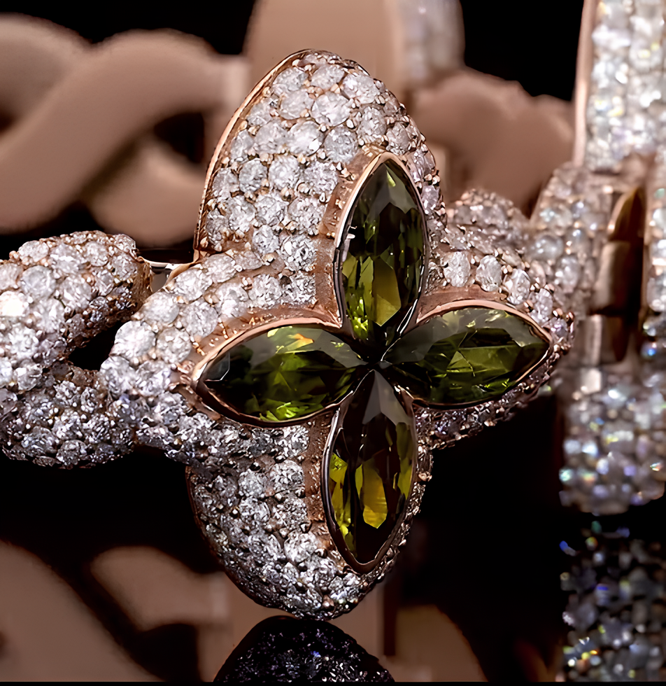 Moissanite Emerald Infinity Lucky Flower Bracelet