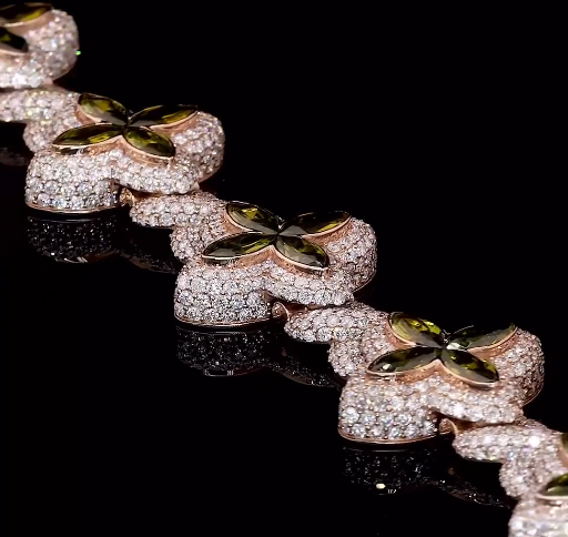 Moissanite Emerald Infinity Lucky Flower Bracelet