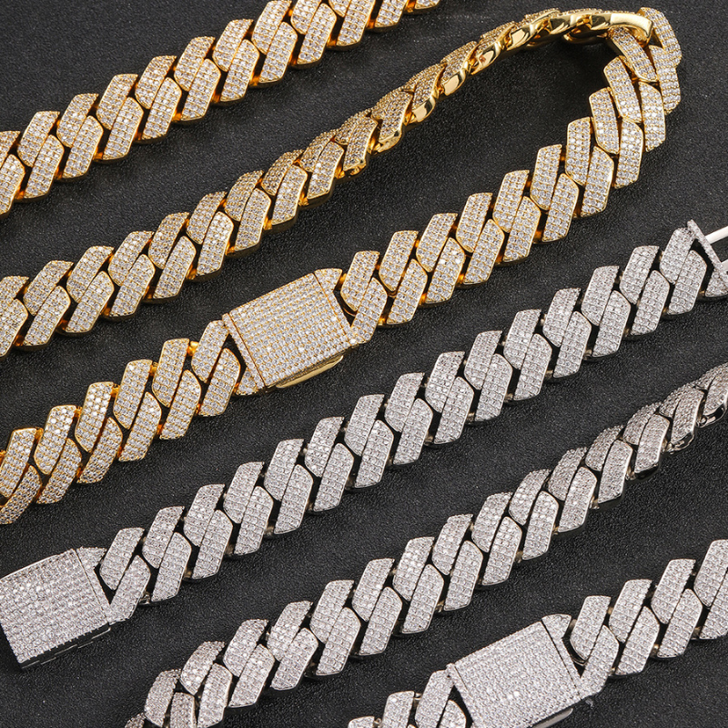 Iced Miami Chain - 20mm Width in 18K Gold