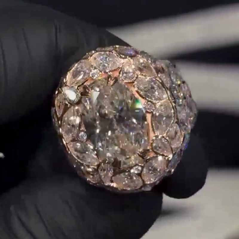 Moissanite Brilliant Dove Egg Ring