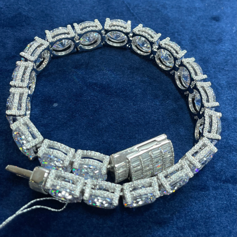 10mm Diamond Design Tennis Bracelet