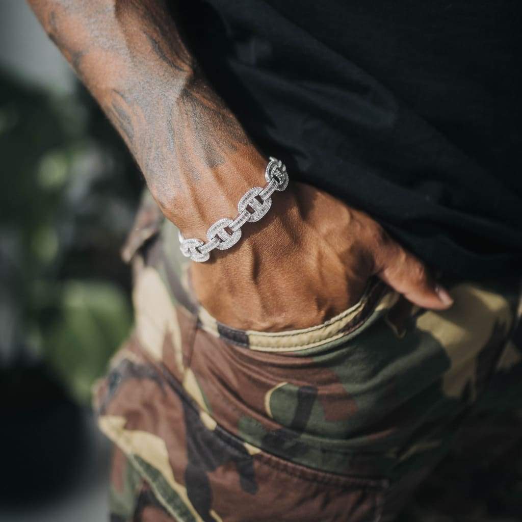 15mm Moissanite Baguette Mariner Bracelet White Gold