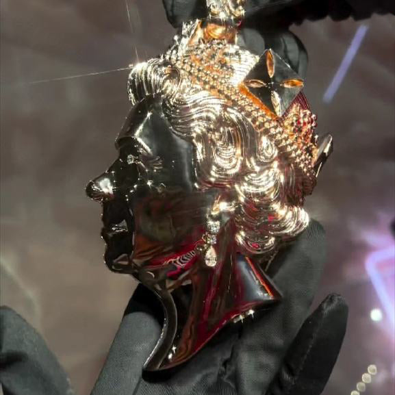 Hip Hop | Double Faced Iced Out "Queen" Pendant