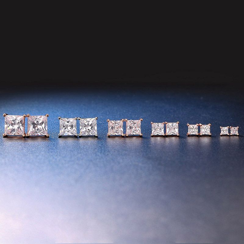 4-Prong Square Princess Cut Moissanite Earrings