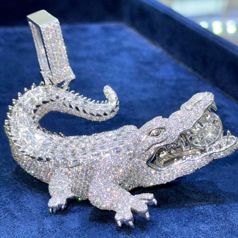 Hip Hop | Luxury Charm Crocodile Pendant