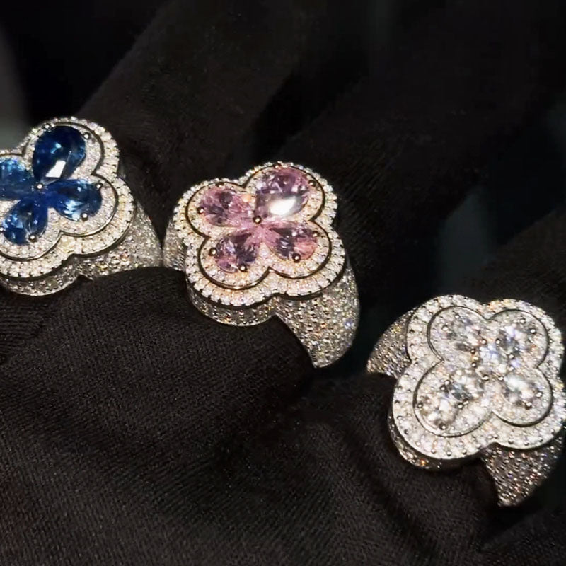 Moissanite Clovers Three-Dimensional Ring