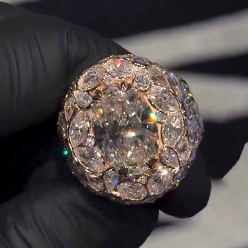 Moissanite Brilliant Dove Egg Ring