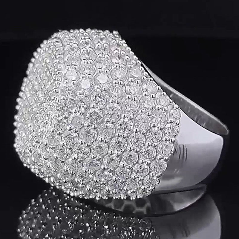 Moissanite Three-dimensional Oval Diamond Ring