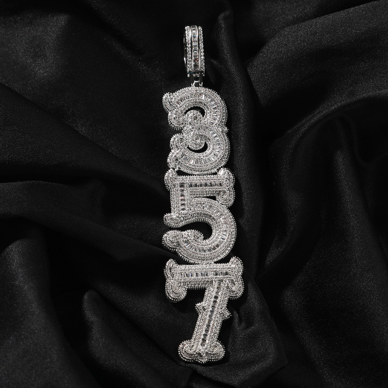 Moissanite Hip Hop Vertical Thorn Design Letter Custom Pendant