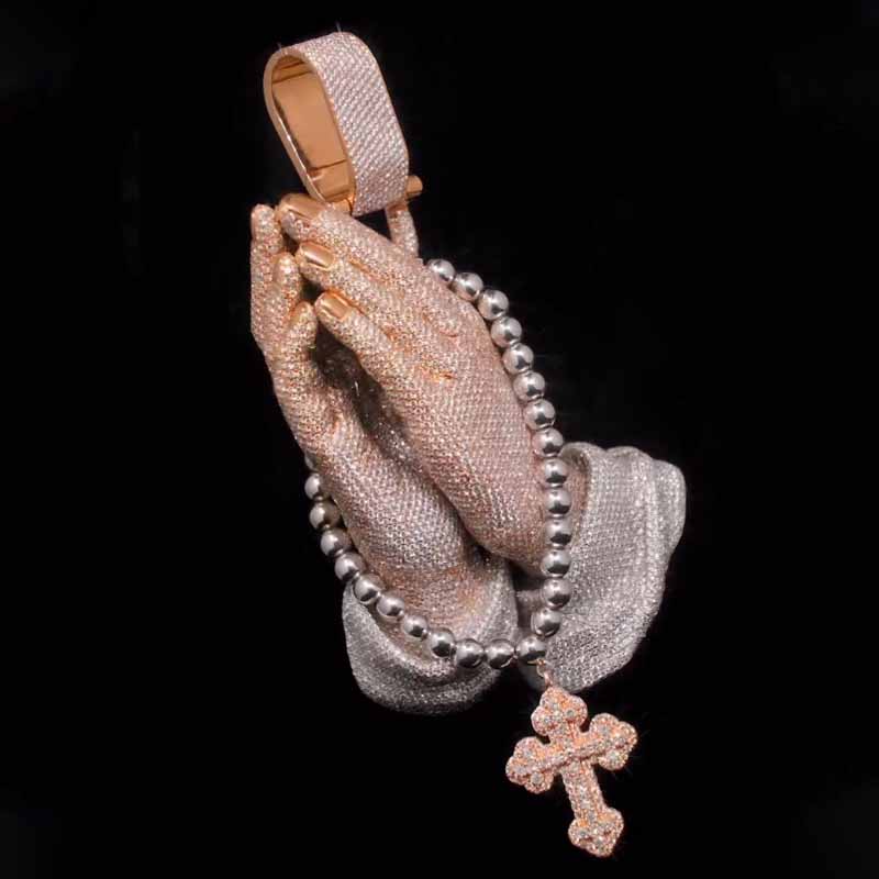 Street Style | Praying Hands Cross Pendant