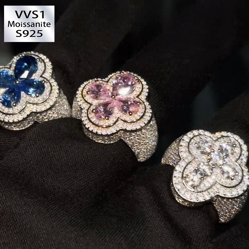 Moissanite Clovers Three-Dimensional Ring