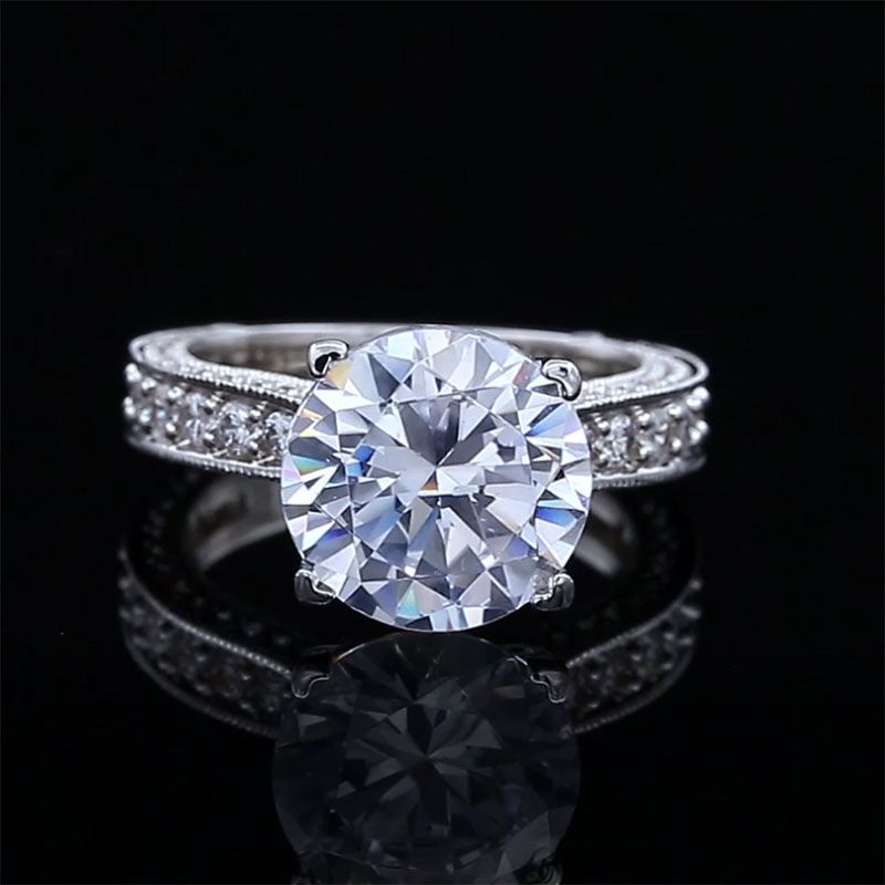 4.5 CT Round Cut Engagement Ring in White Gold