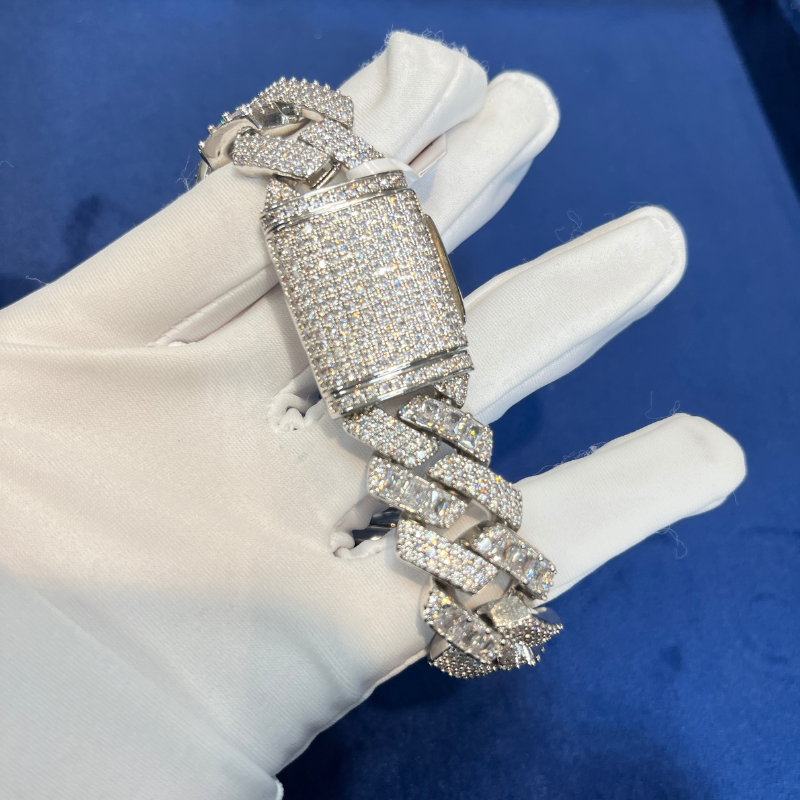 20mm Moissanite Personalized New Cuban Bracelet