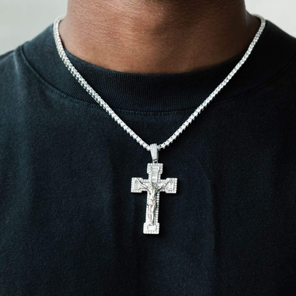 Emerald Crucifix White Gold Moissanite Pendant