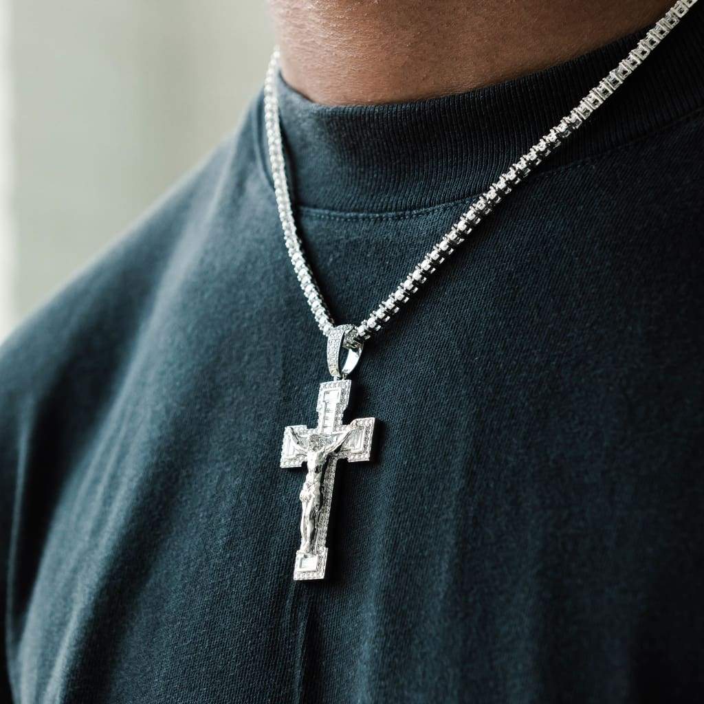 Emerald Crucifix White Gold Moissanite Pendant