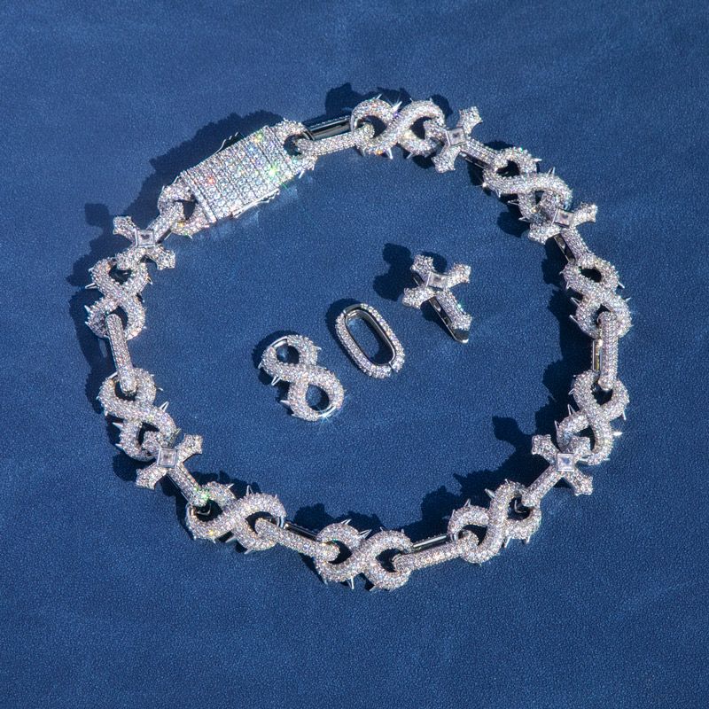 20mm Infinity Chain with Detachable Spike Cross