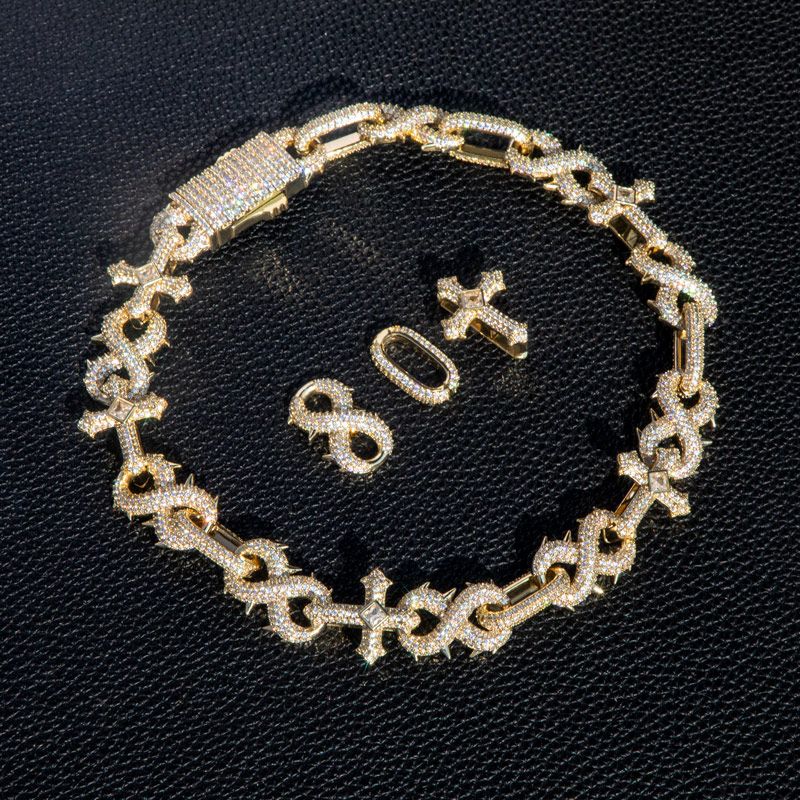 20mm Infinity Chain with Detachable Spike Cross