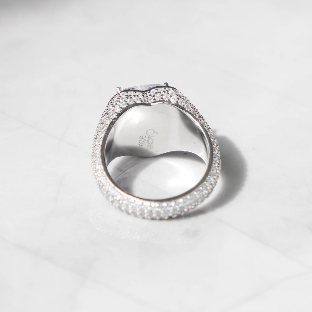 Street Style | "Clustered Heart" Ring