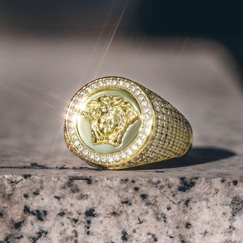 Street Style | "Medusa" Ring