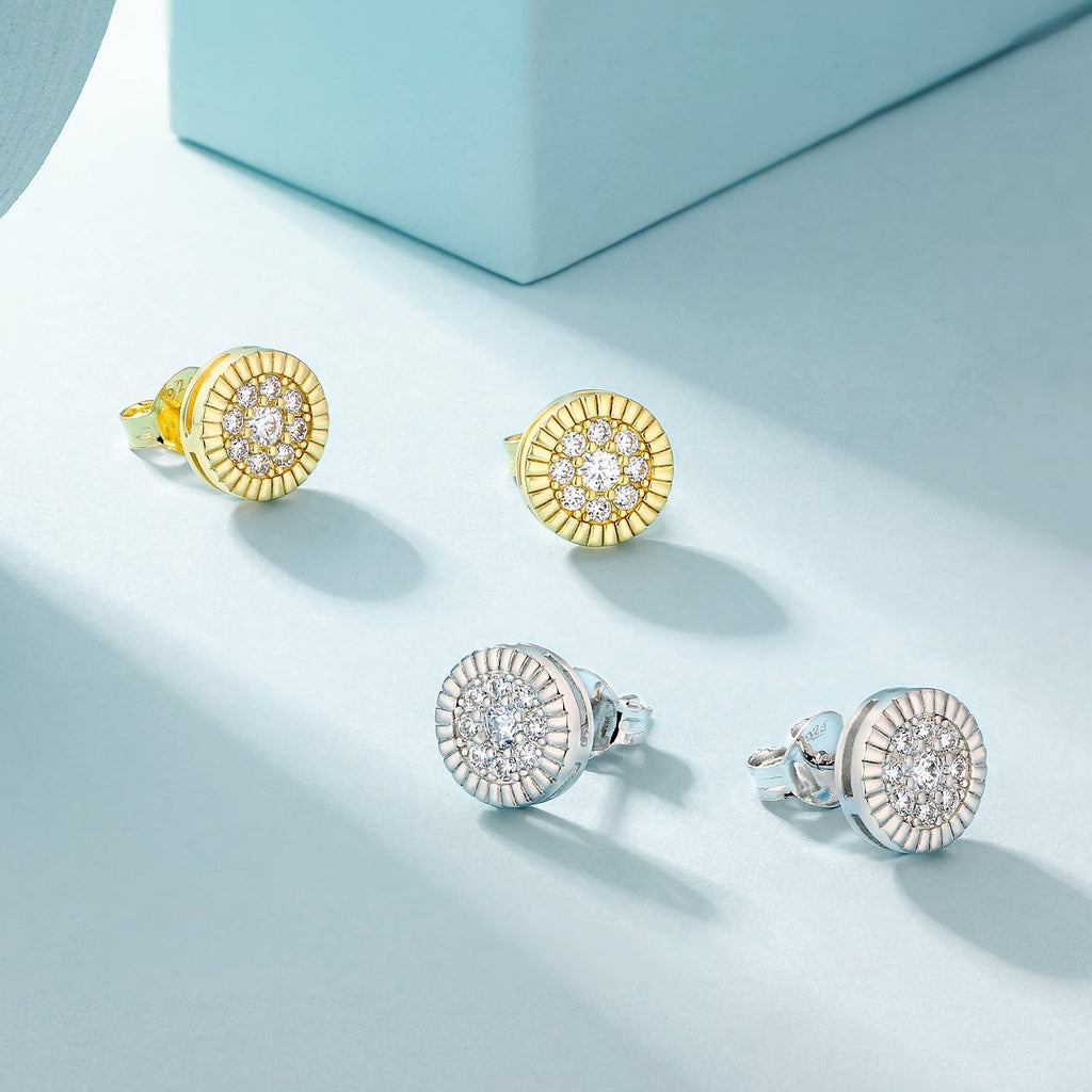 S925 & VVS1 Moissanite Round Excellent Earrings（0.5 Carats *2）