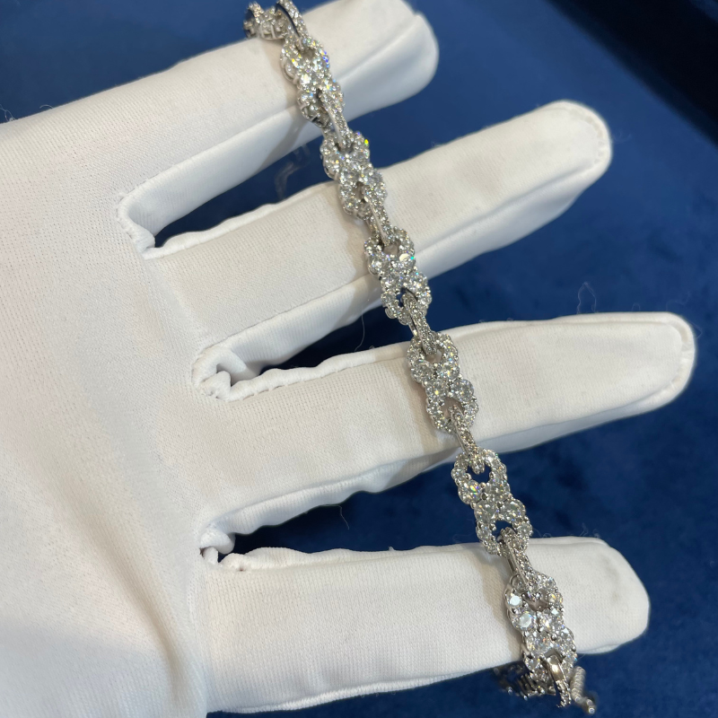 Moissanite Horizontal Figure 8 Infinite Cross Bracelet