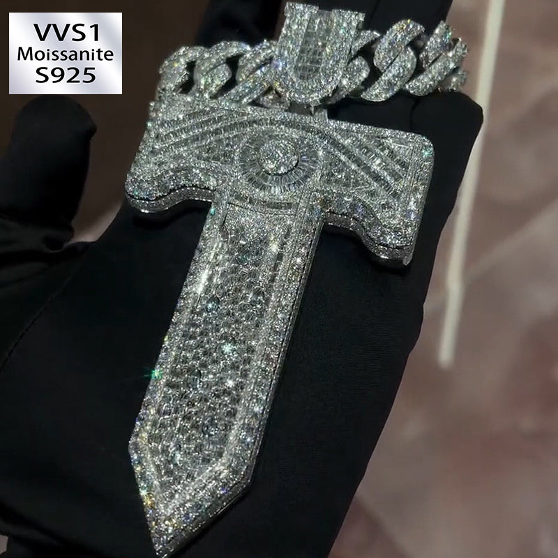 Moissanite T Letter Diamond Pendant（In stock）
