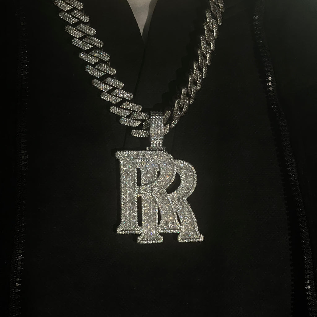 Street Style | Baguette Cut "RR" Moissanite Penadnt