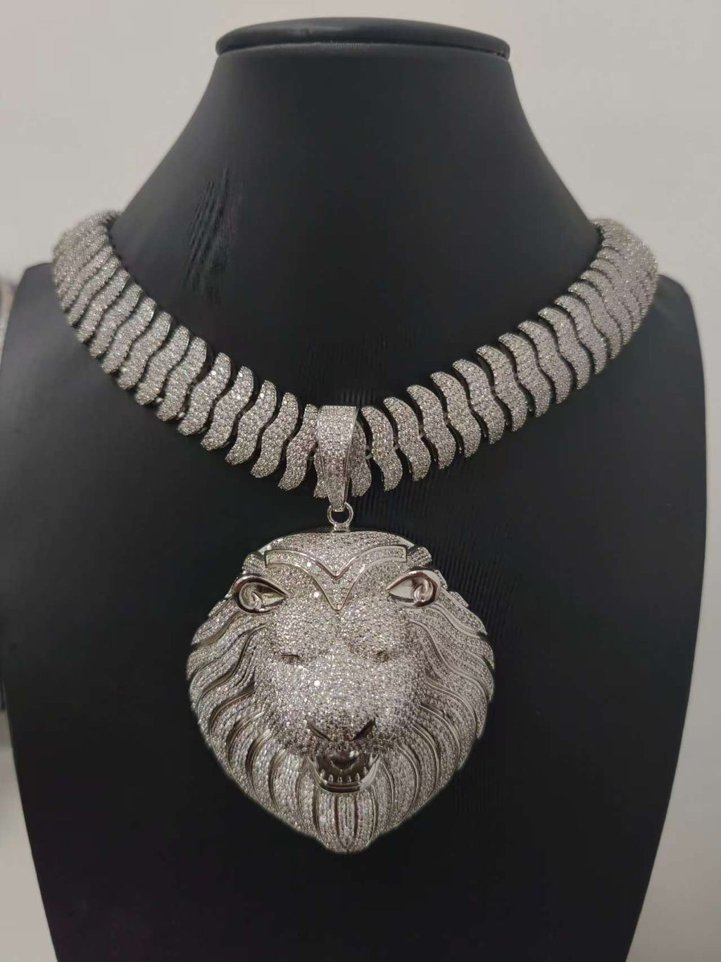 Exclusive customized service