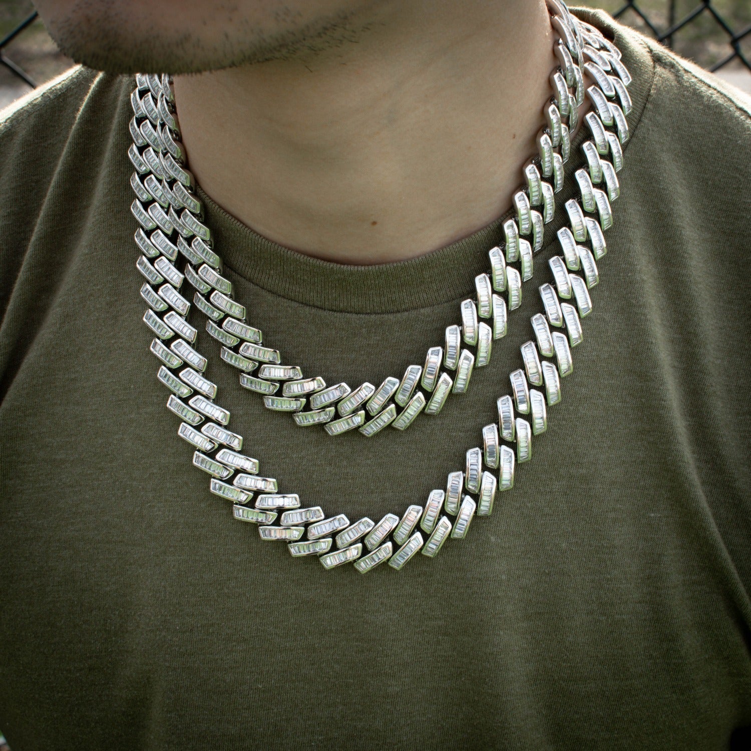 18mm Baguette Cuban Link Chain in White Gold