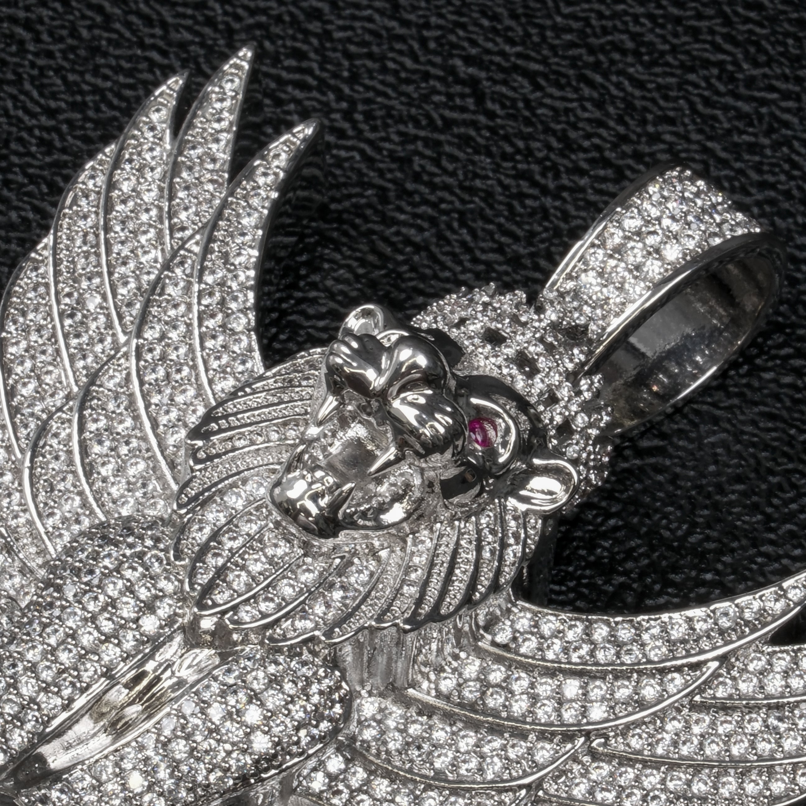 Hip Hop Winged Lion Moissanite Pendant
