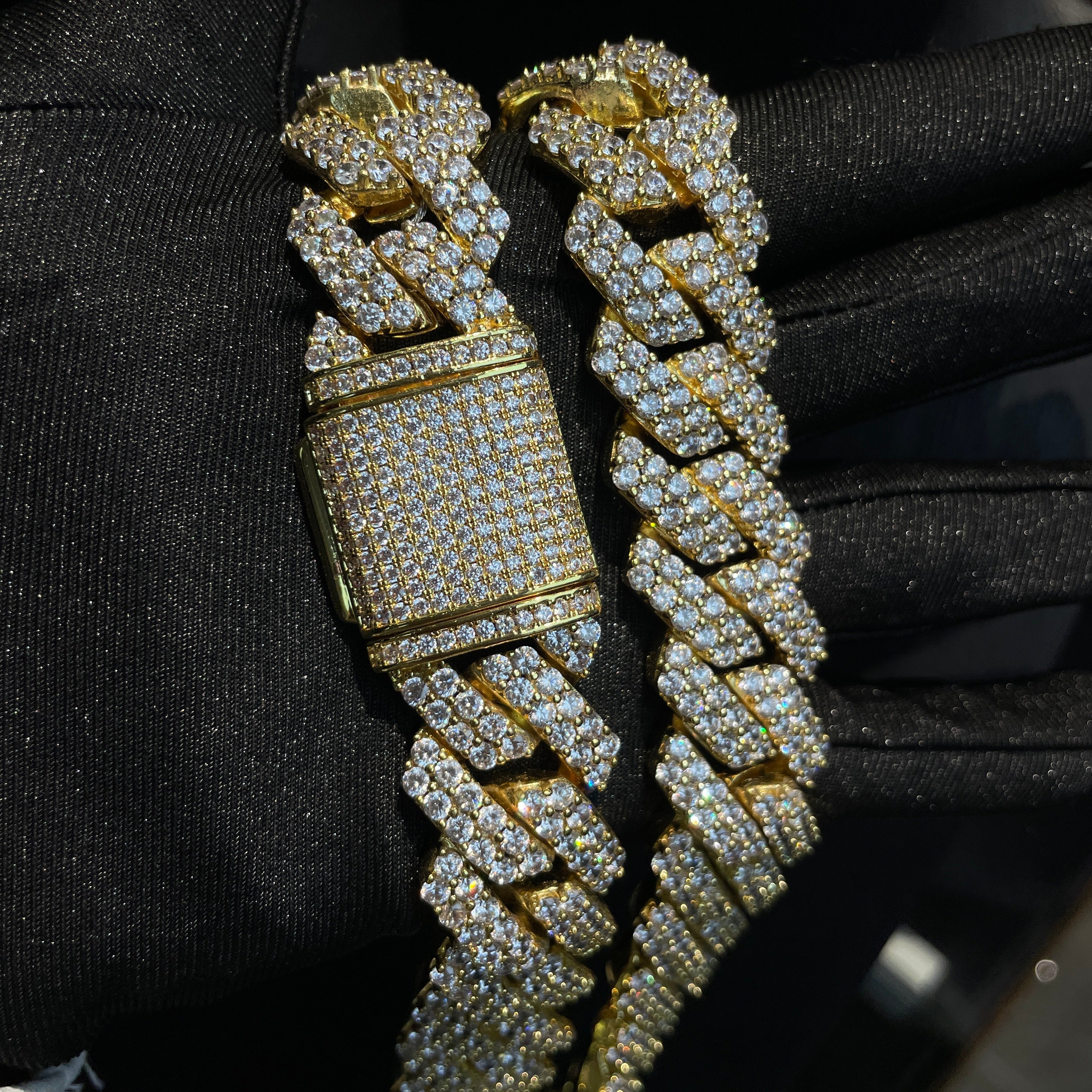 20mm Moissanite Full Drill Dense Rhombus Cuban Chain