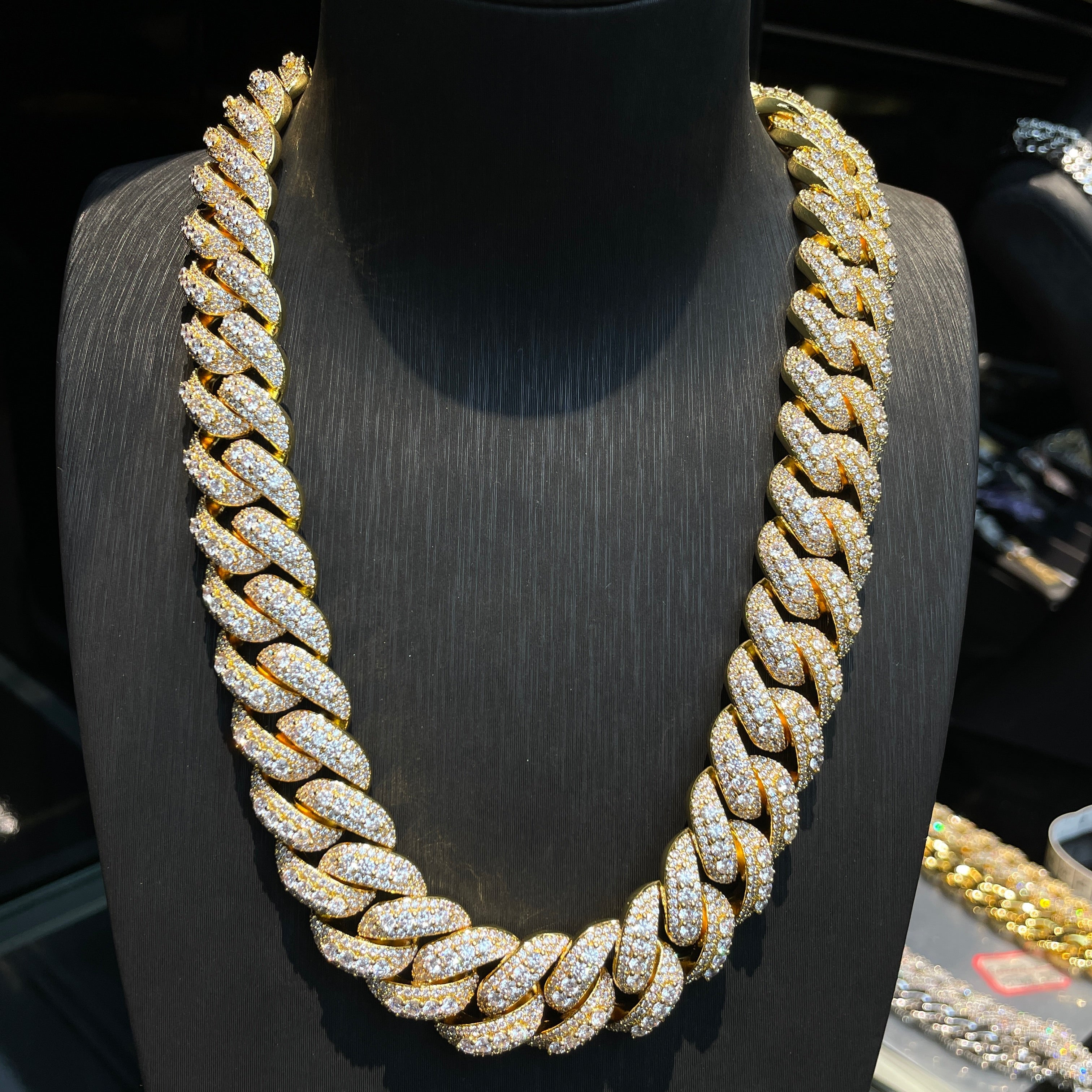 18mm/20mm/25mm Moissanite Hip-Hop Bubble Cuban Chain