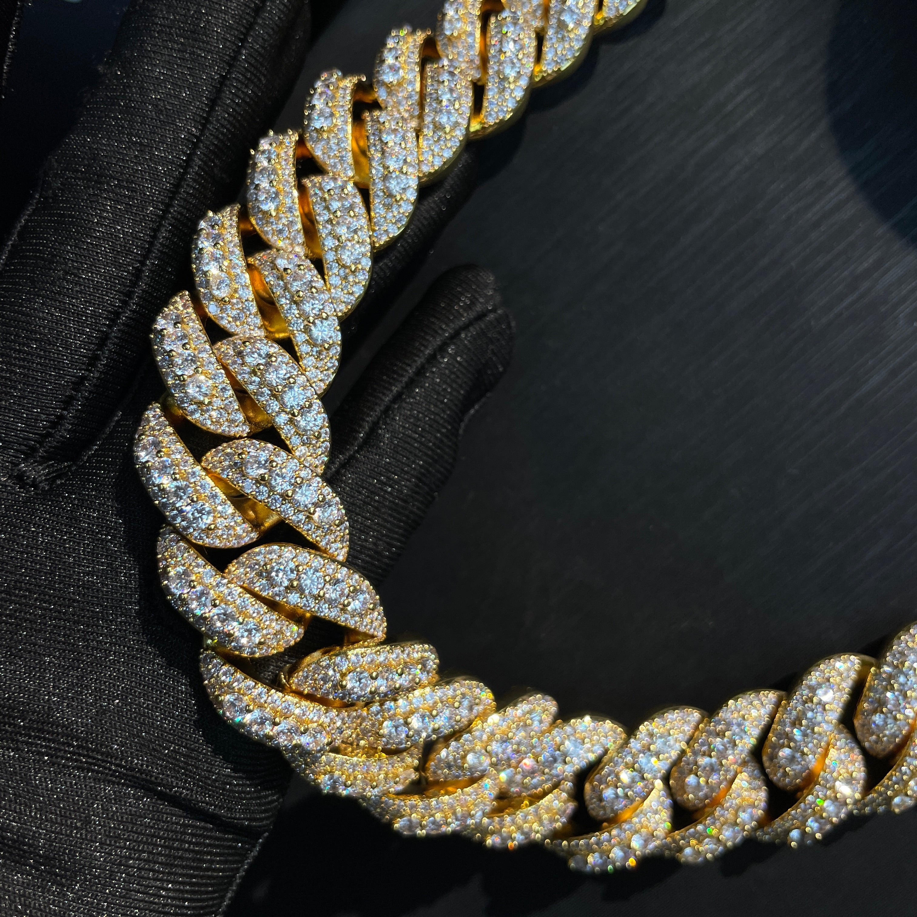 18mm/20mm/25mm Moissanite Hip-Hop Bubble Cuban Chain