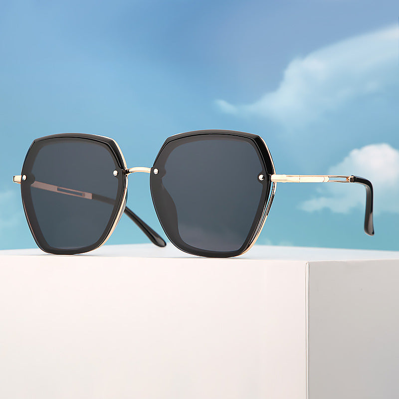 Retro Chic Geometric UV Protection Sunglasses