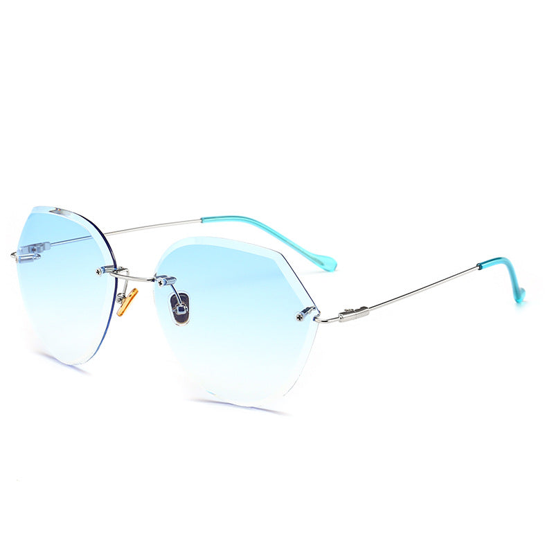 Polygonal Diamond Cut Shape Rimless Sunglasses