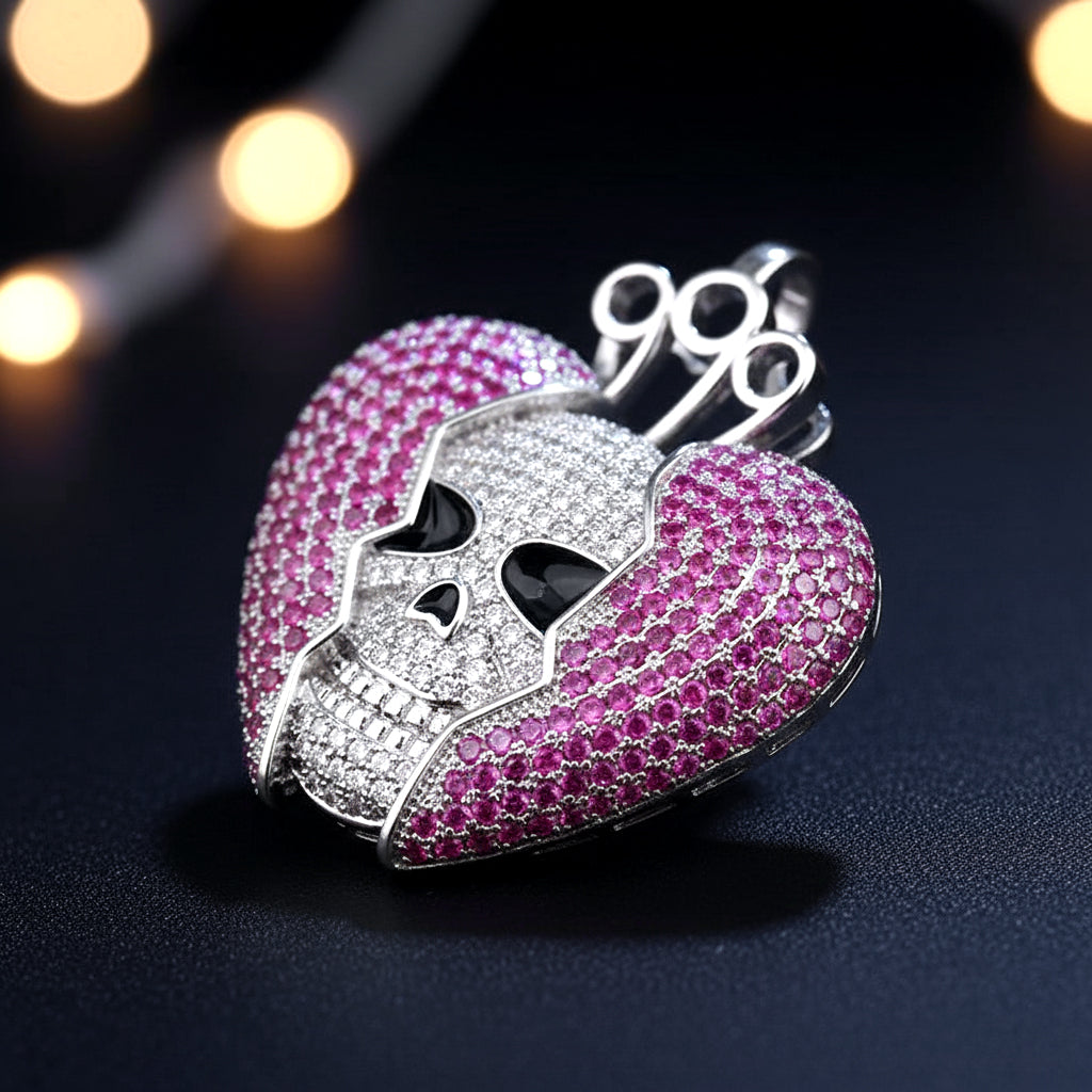 Heartbreaker Skull Iced-Out Pendant【A29】