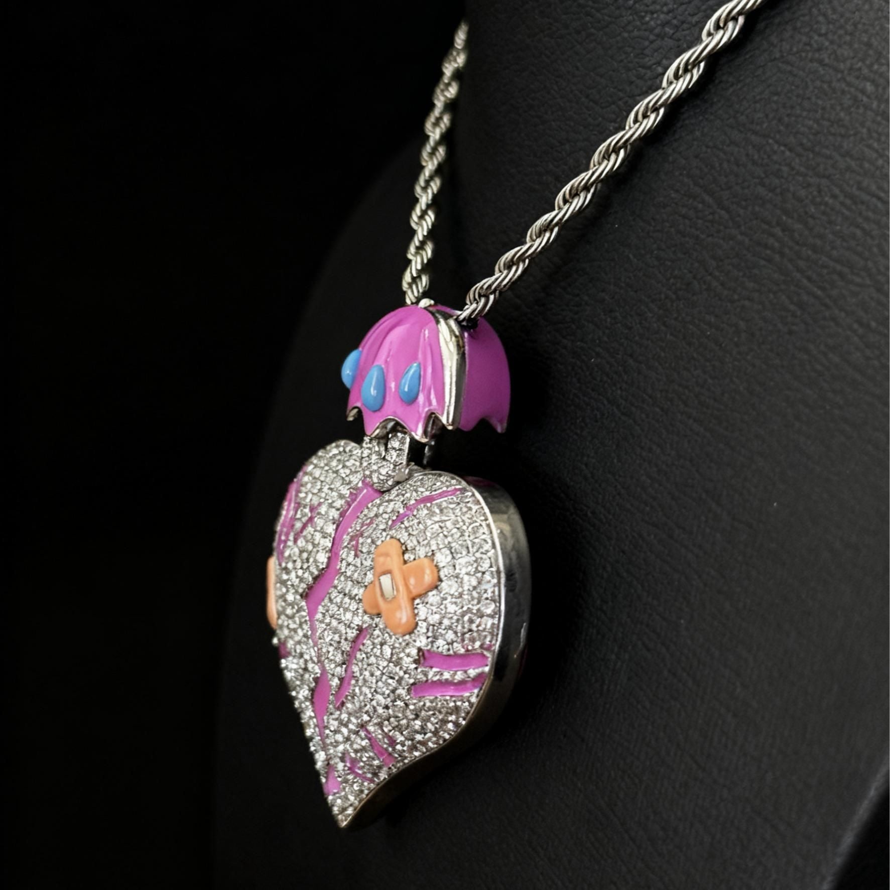"Mended Heart" Iced-Out Pendant【A47】